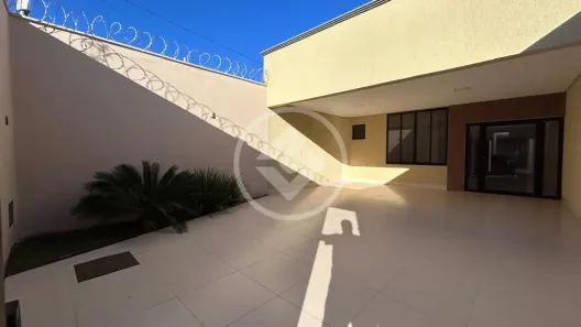 Casa com 3 Quartos à venda, 150m² no Parque Amazônia, Goiânia
