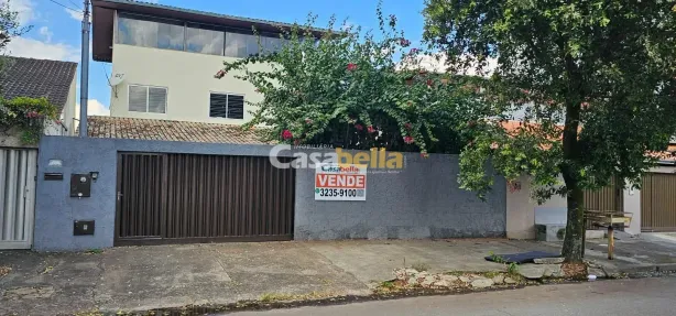 Sobrado com 4 Quartos à venda, 342m² no Cidade Jardim, Goiânia