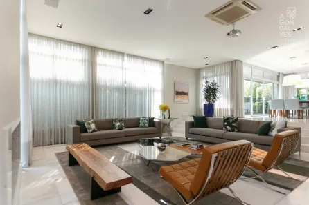 Casa de Condomínio com 5 Quartos à venda, 556m² no Campo Comprido, Curitiba