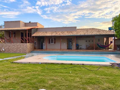 Fazenda/Sítio com 3 Quartos à venda, 300m² no DICAL, Luziânia