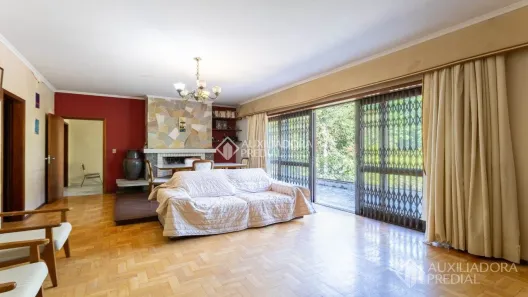 Casa com 3 Quartos à venda, 387m² no Vila Ipiranga, Porto Alegre