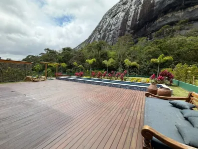 Casa de Condomínio com 4 Quartos à venda, 400m² no Fazenda Inglesa, Petrópolis