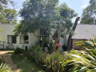 Fazenda/Sítio com 3 Quartos à venda, 160m² no Ribeirãozinho, Alambari