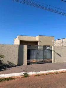 Casa com 2 Quartos à venda, 70m² no Petrópolis, Várzea Grande