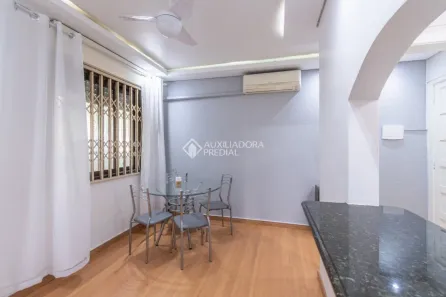 Apartamento com 2 Quartos à venda, 51m² no São Sebastião, Porto Alegre