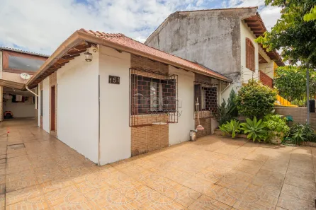 Casa com 3 Quartos à venda, 150m² no Santa Maria Goretti, Porto Alegre