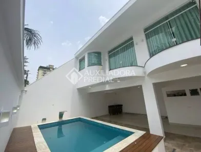 Sobrado com 2 Quartos à venda, 250m² no Jardim, Santo André