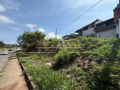 à venda, 300m² no Jardim Novo Mundo, Bragança Paulista