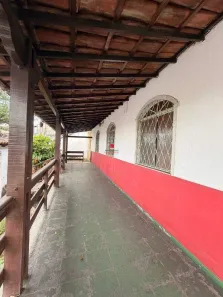 Casa com 3 Quartos para alugar, 220m² no Santa Amélia, Belo Horizonte