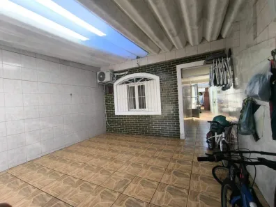 Casa com 3 Quartos à venda, 117m² no Tupi, Praia Grande
