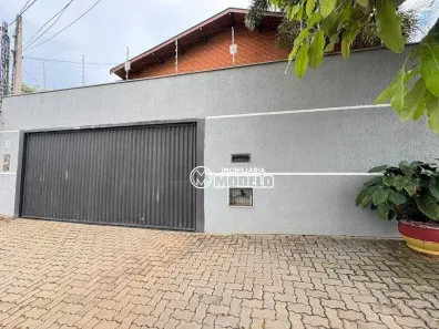 Casa com 3 Quartos à venda, 460m² no Centro, Piracicaba
