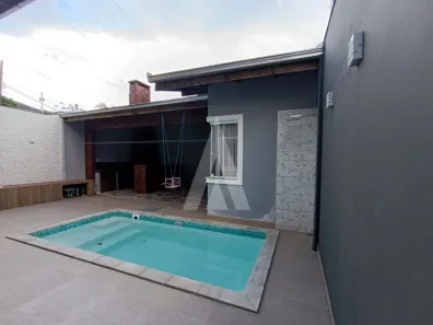 Casa com 2 Quartos para alugar, 102m² no Bom Retiro, Joinville
