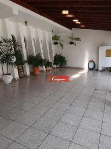 Sobrado com 3 Quartos à venda, 353m² no Parque Renato Maia, Guarulhos