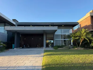 Casa com 3 Quartos à venda, 185m² no XANGRI-LÁ, Xangri-lá