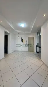 Apartamento com 2 Quartos à venda, 67m² no Barreiros, São José