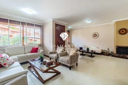 Casa de Condomínio com 3 Quartos à venda, 290m² no Cristal, Porto Alegre