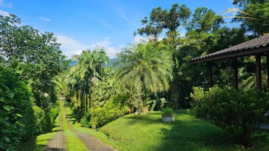 Fazenda/Sítio com 3 Quartos à venda, 20000m² no , Morretes