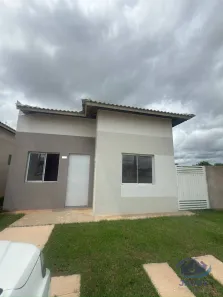 Casa de Condomínio com 2 Quartos para alugar, 200m² no Petrópolis, Várzea Grande