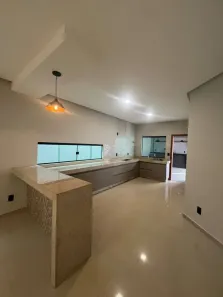 Casa com 3 Quartos à venda, 170m² no Parque Brasília, Anápolis