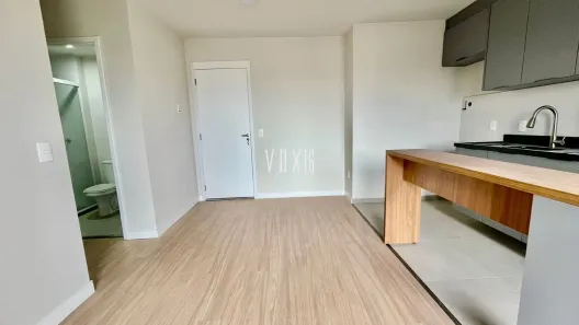 Apartamento com 2 Quartos para alugar, 60m² no Hauer, Curitiba