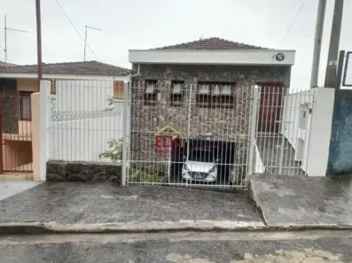 Sobrado com 3 Quartos à venda, 250m² no Centro, Jacareí