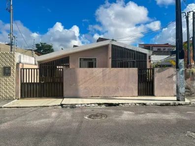 Imóvel Comercial com 5 Quartos para alugar, 120m² no Grageru, Aracaju