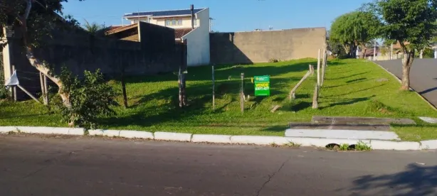 Lote/Terreno à venda, 305m² no Estância Velha, Canoas