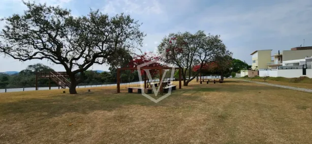 Lote/Terreno à venda, 300m² no Nova Era, Itupeva