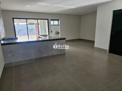 Ponto Comercial com 1 Quarto para alugar, 180m² no Tibery, Uberlândia