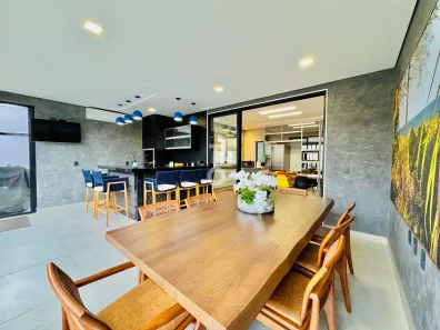Casa com 4 Quartos à venda, 247m² no Parque Residencial Eloy Chaves, Jundiaí