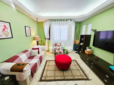 Sobrado com 4 Quartos à venda, 247m² no Jardim Helena, São Paulo