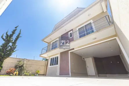Sobrado com 3 Quartos à venda, 274m² no Guabirotuba, Curitiba