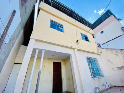 Casa com 3 Quartos à venda, 160m² no Bandeirantes, Juiz de Fora