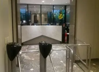 Sala Comercial com 5 Quartos para venda ou aluguel, 254m² no Cidade Monções, São Paulo