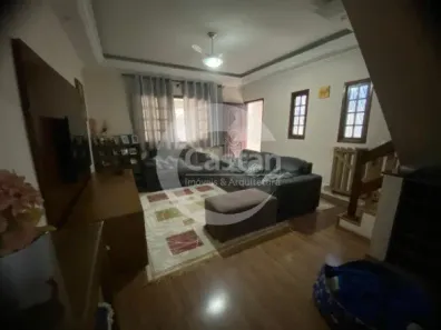 Sobrado com 4 Quartos à venda, 256m² no Vila Elze, São Paulo