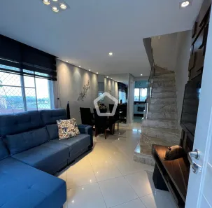 Casa com 2 Quartos à venda, 72m² no Jardim Cristal, São Paulo