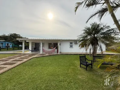 Casa de Condomínio com 3 Quartos à venda, 234m² no Santa Luzia, Tramandaí