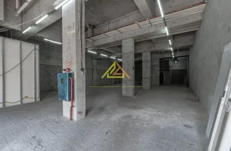 Ponto Comercial à venda, 300m² no Vila Dom Pedro II, São Paulo