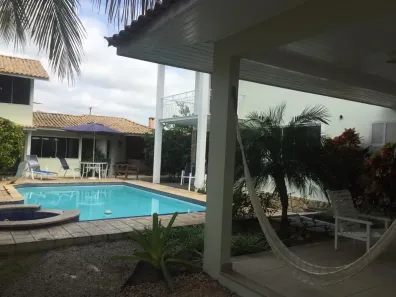 Casa de Condomínio com 5 Quartos à venda, 290m² no Parque Santo Amaro, Campos dos Goytacazes