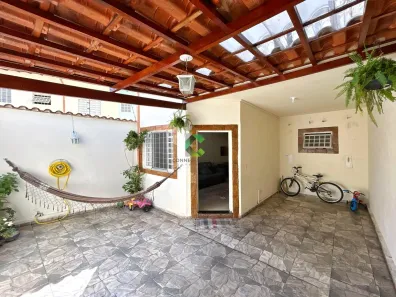 Casa com 3 Quartos à venda, 120m² no Santa Cruz Industrial, Contagem