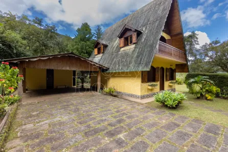 Casa com 2 Quartos à venda, 141m² no Mury, Nova Friburgo