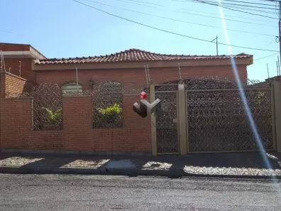 Casa com 3 Quartos à venda, 230m² no Jardim Paulistano, Ribeirão Preto
