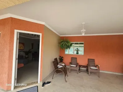 Casa com 4 Quartos à venda, 191m² no Pacaembu, Londrina