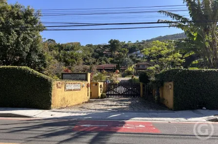 Apartamento com 1 Quarto para alugar, 42m² no Lagoa da Conceição, Florianópolis