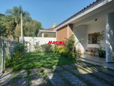 Casa com 4 Quartos à venda, 300m² no Jardim Esplanada, São José dos Campos