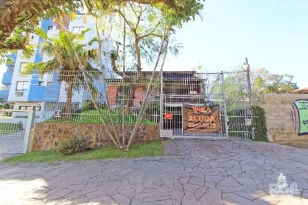 Casa com 4 Quartos para alugar, 400m² no Chácara das Pedras, Porto Alegre