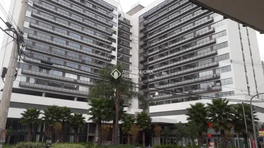 Sala Comercial à venda, 33m² no Cristo Redentor, Porto Alegre