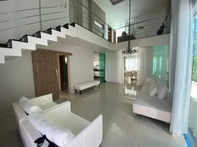 Sobrado com 3 Quartos à venda, 300m² no Gávea, Uberlândia