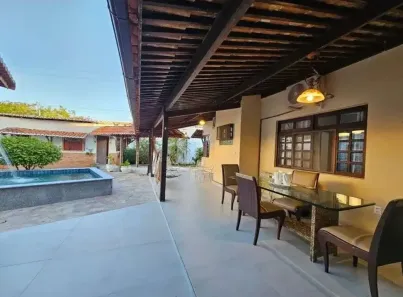 Casa de Condomínio com 3 Quartos à venda, 300m² no Candelária, Natal