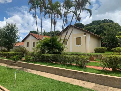 Fazenda/Sítio à venda, 800m² no Loteamento Vila das Flores, Serra Negra